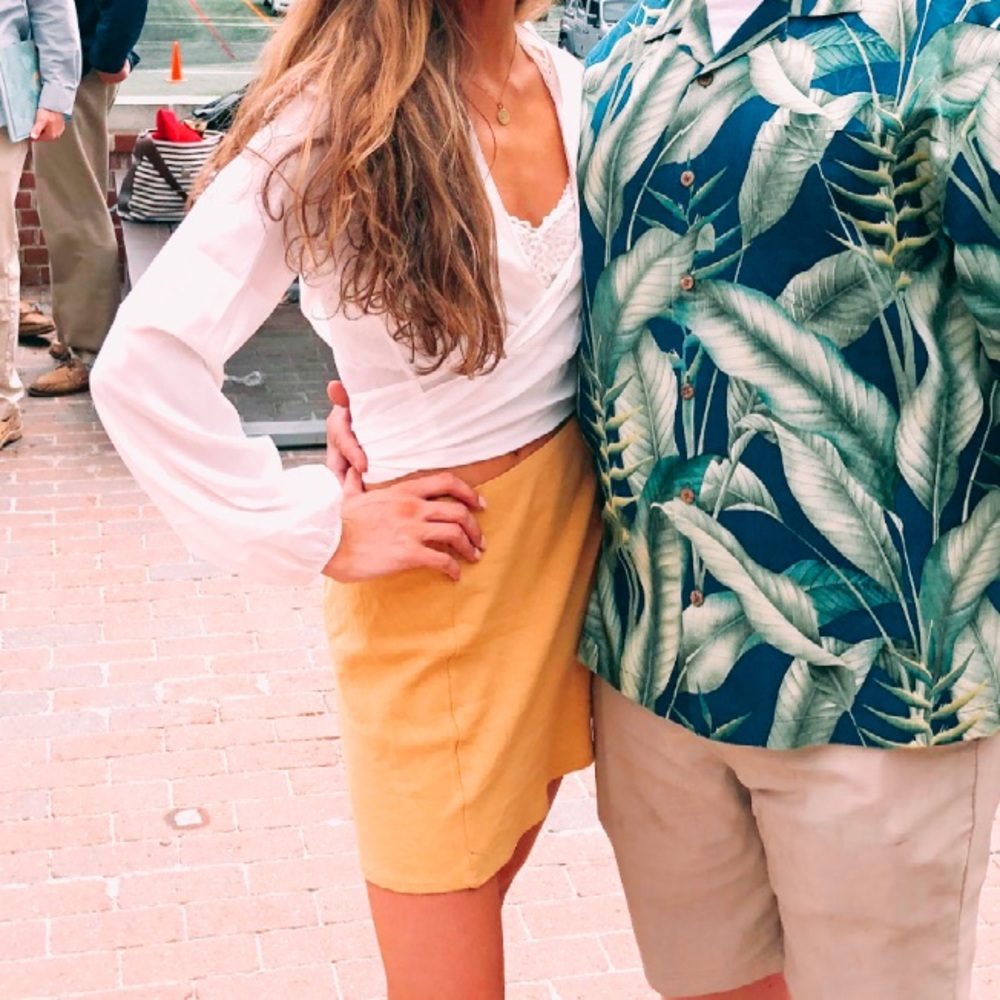 Yellow skirt
